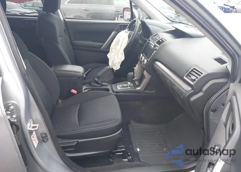 2018 Subaru Forester 2.5I Premium из США, поврежденный, VIN JF2SJAEC4JH432609